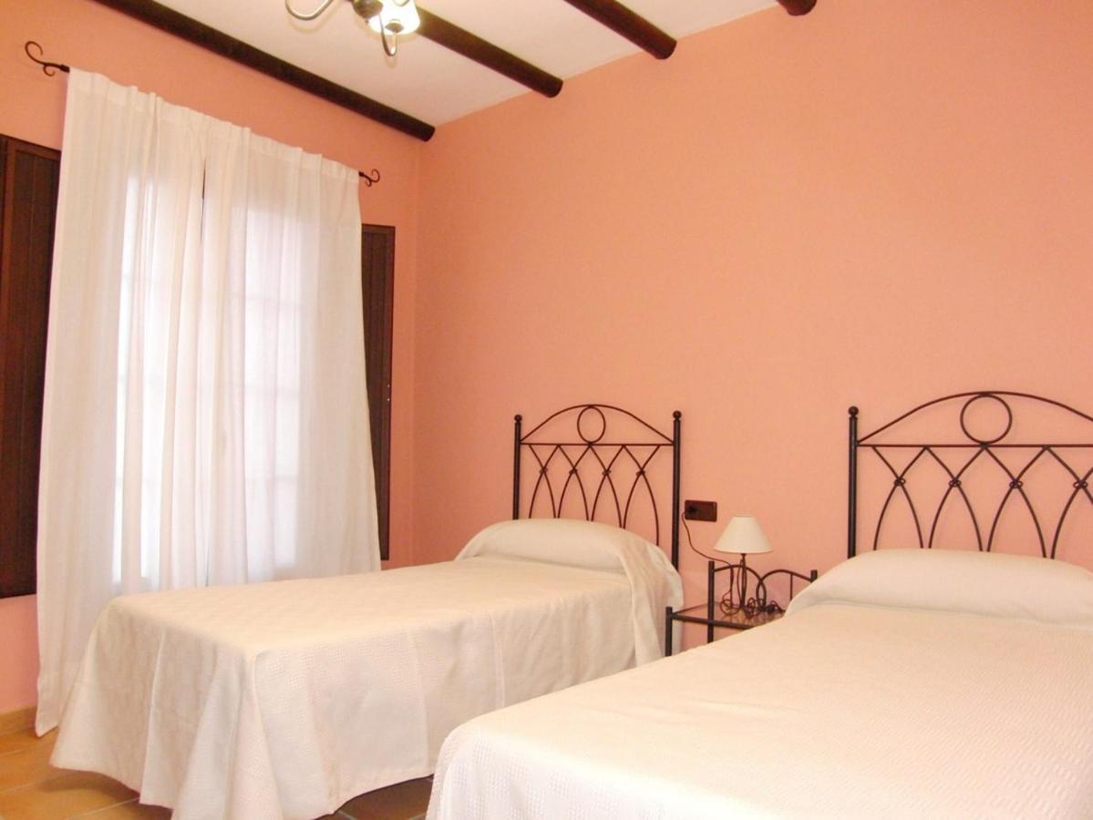 Hotel El Romeral 알마덴 데 라 플라타 객실 사진